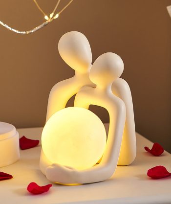 Cuddly Couple Lamp