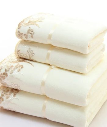 2pcs/set Elegant Embroidered Towels