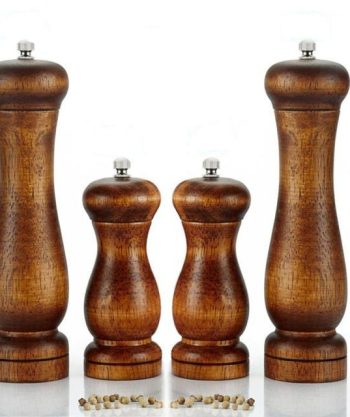 Oak Wood Salt and Pepper Mills